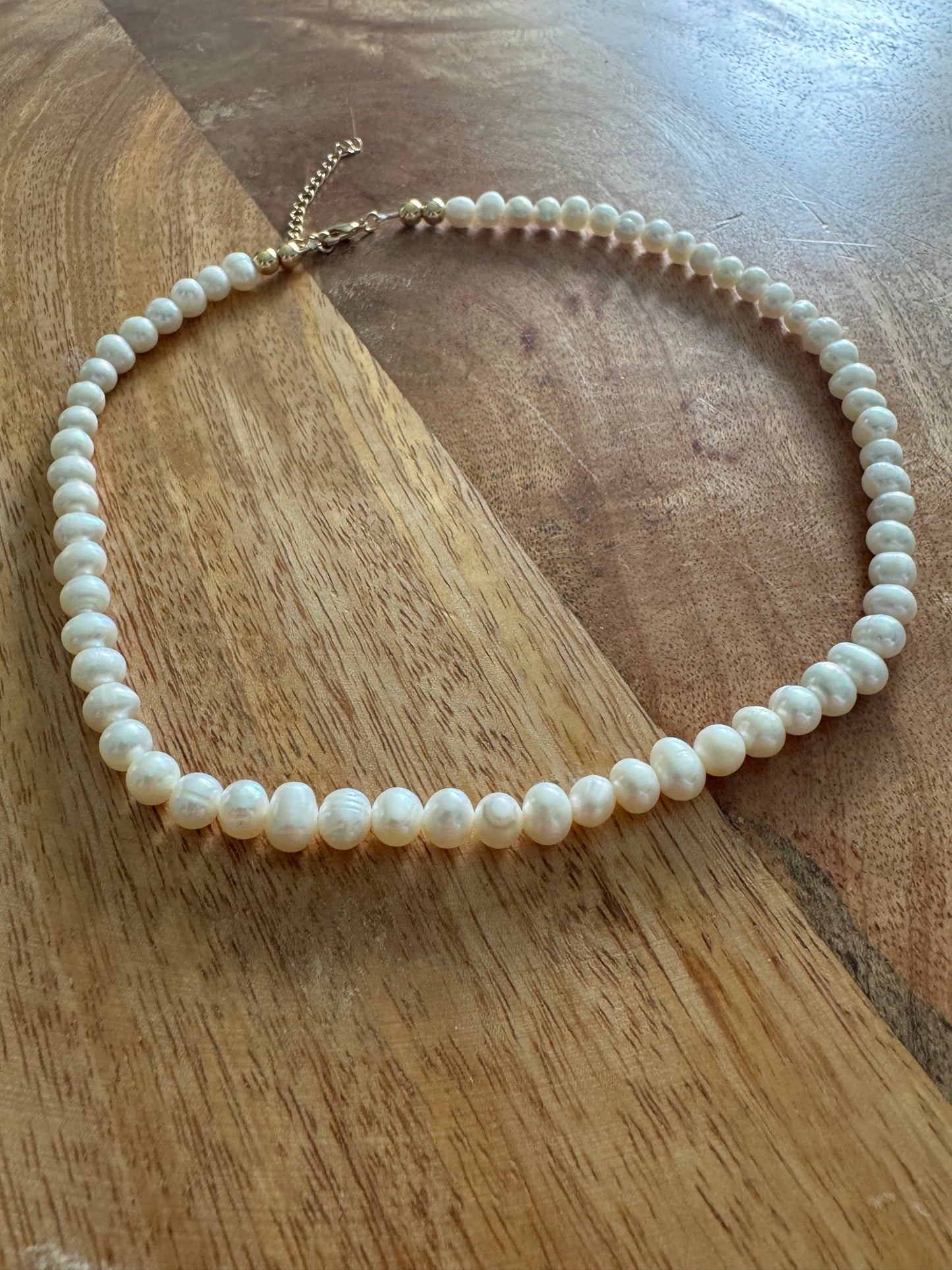 1 Freshwater Pearl Necklace